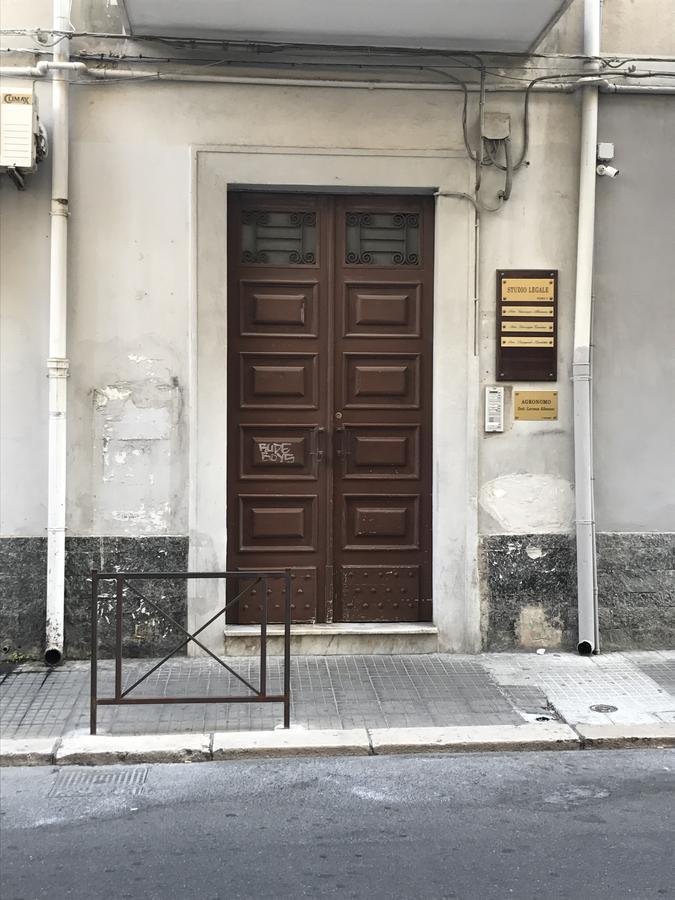 크로토네 Donna Margharet B&B 외부 사진