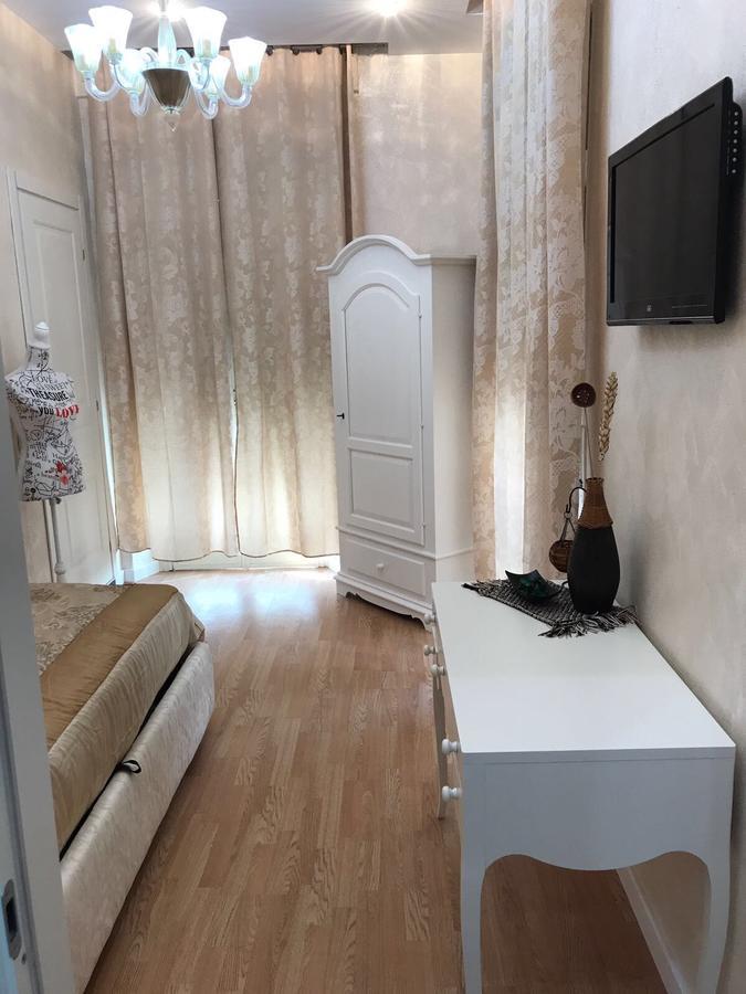 크로토네 Donna Margharet B&B 외부 사진